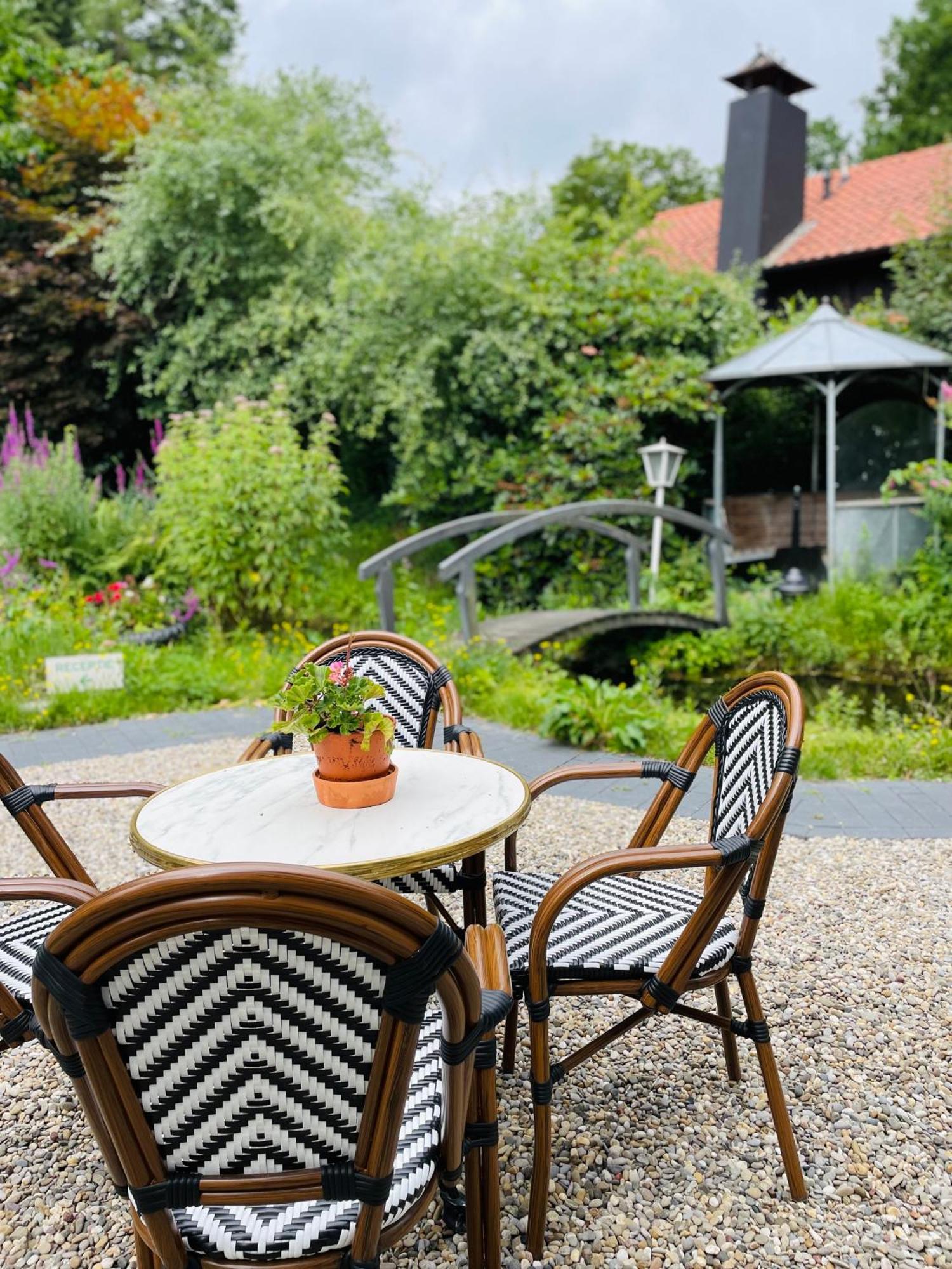Landgoedhotel Villa Vennendal นึนชเปท ภายนอก รูปภาพ