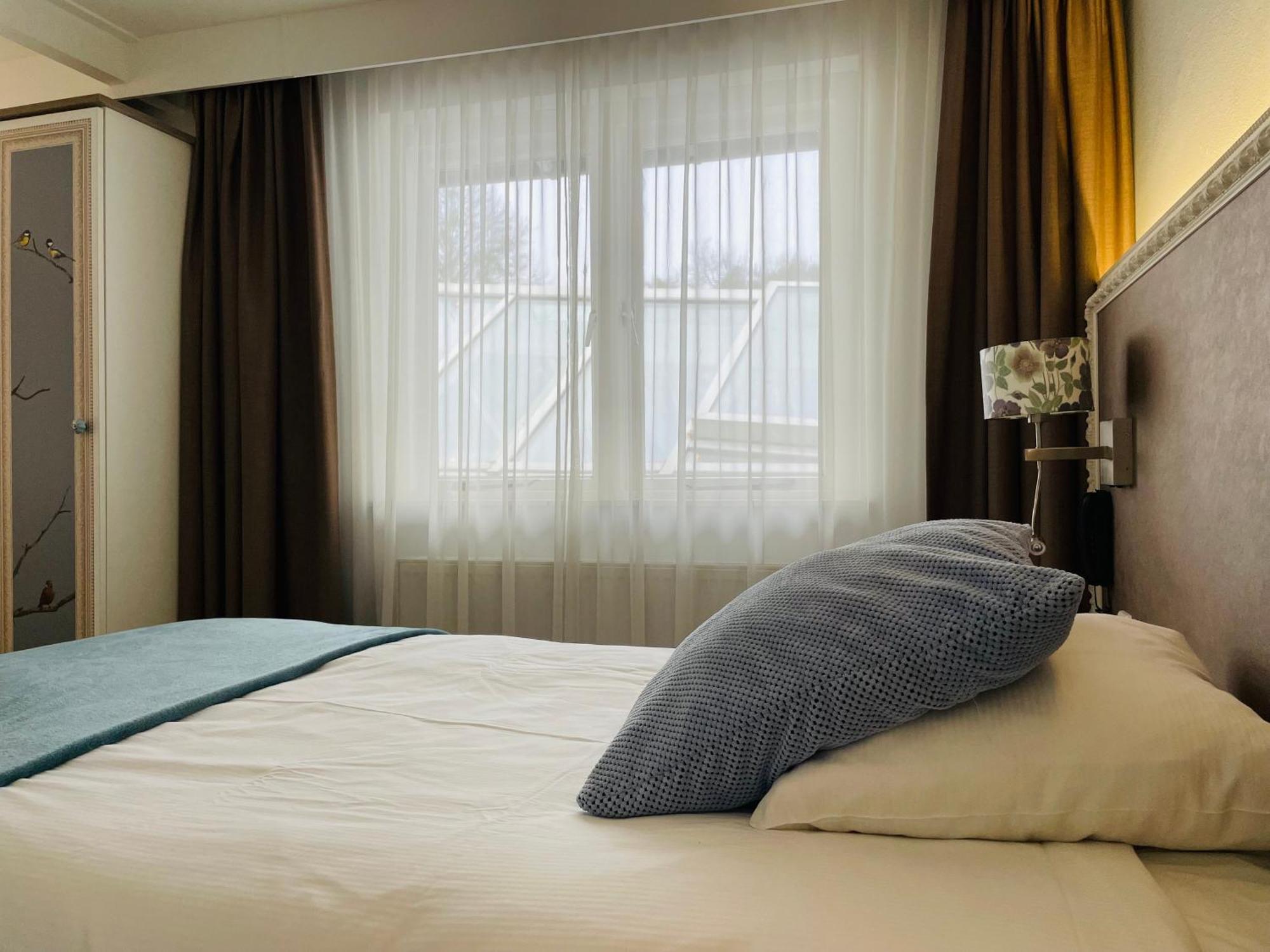 Landgoedhotel Villa Vennendal นึนชเปท ภายนอก รูปภาพ